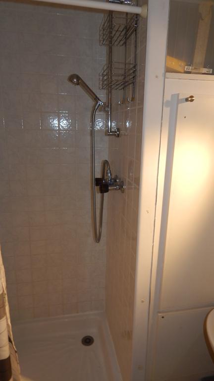 Studio Ski Apartment Λε Ντεζ Αλπ Εξωτερικό φωτογραφία